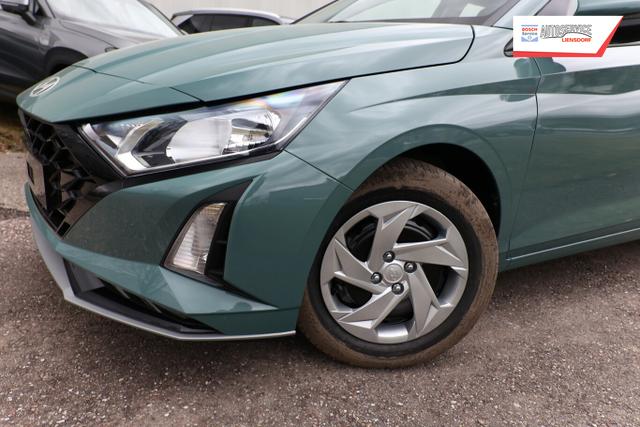 Hyundai i20 Select DCT MY26 Nav Kam PDC Klima Temp CarP 