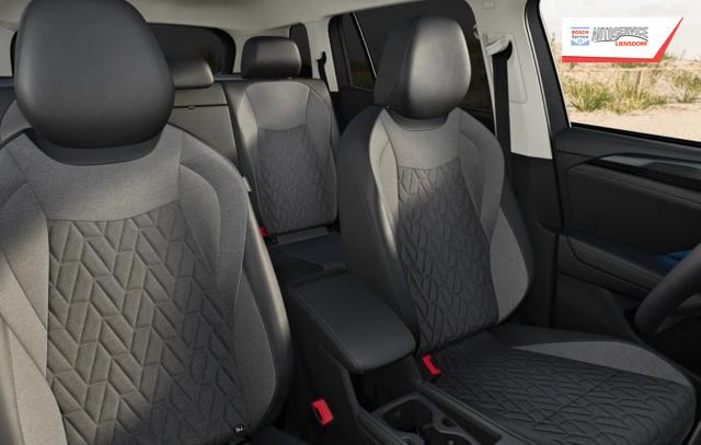 Volkswagen Tayron LIFE LED+ AHK 5JGar IQ.DRIVE SHZ eHK ParkAs+ 