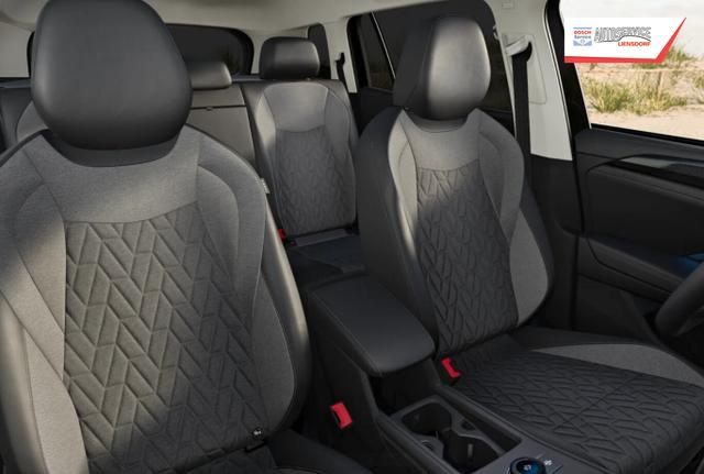 Volkswagen Tayron LIFE LED+ 5JGar IQ.DRIVE SHZ eHK ParkAs+ KeyL 