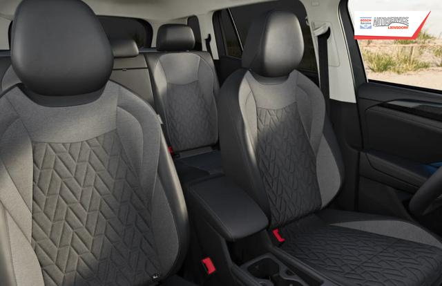 Volkswagen Tayron LIFE LED+ 5JGar IQ.DRIVE SHZ eHK ParkAs+ KeyL 