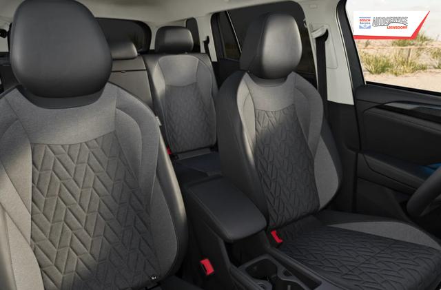 Volkswagen Tayron LIFE LED+ 5JGar 7S IQ.DRIVE SHZ eHK ParkAs+ 