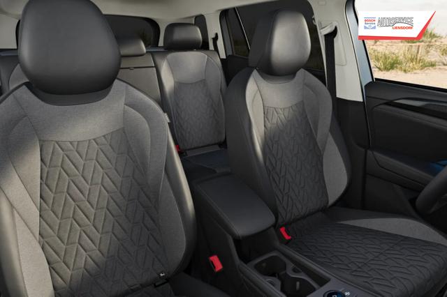 Volkswagen Tayron LIFE PHEV LED+ 5JGar Nav IQ.DRIVE SHZ ParkAs+ 