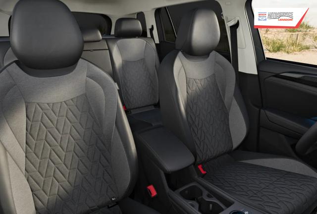 Volkswagen Tayron LIFE PHEV LED+ AHK 5JGar IQ.DRIVE SHZ ParkAs+ 