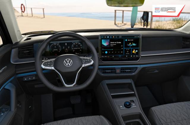 Volkswagen Tayron LIFE PHEV Pano LED+5JGar IqDrive SHZ eHK PrivG 