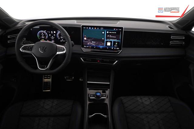 Volkswagen Tiguan 1.5 TSI eHybrid 200 kW R-Line Black, Pano, 20-Zoll, AHK, AreaView, 5-J Garantie 
