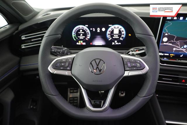 Volkswagen Tiguan 1.5 TSI eHybrid 200 kW R-Line Black, Pano, 20-Zoll, AHK, AreaView, 5-J Garantie 