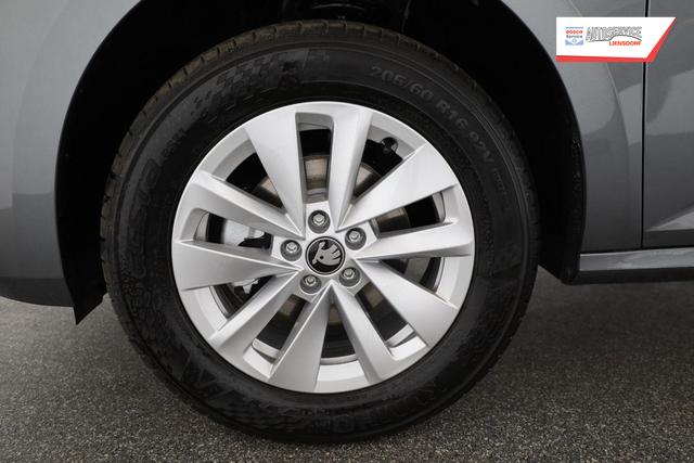 Skoda Kamiq Selection 1.5 TSI Selection, AHK, 16-Zoll, Kamera, Winter, 4-J Garantie 