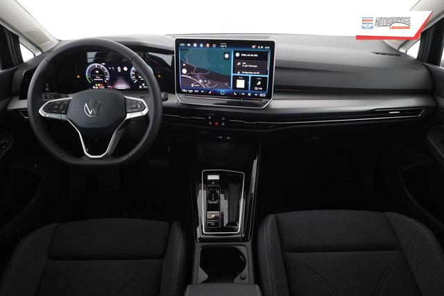 Volkswagen Golf 1.5 TSI eHybrid 150 kW VIII Style, AHK, Navi, Kamera, Side, LED-Plus 