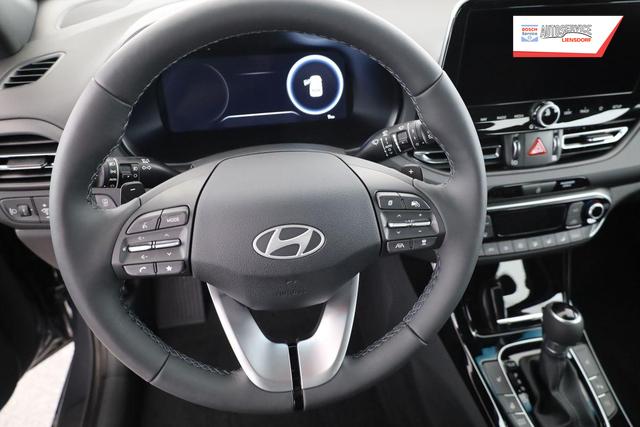 Hyundai i30 Kombi 1.0 T-GDI DCT Family, Navi, ACC, Side, Winter, 17-Zoll, Klimaautomatik 