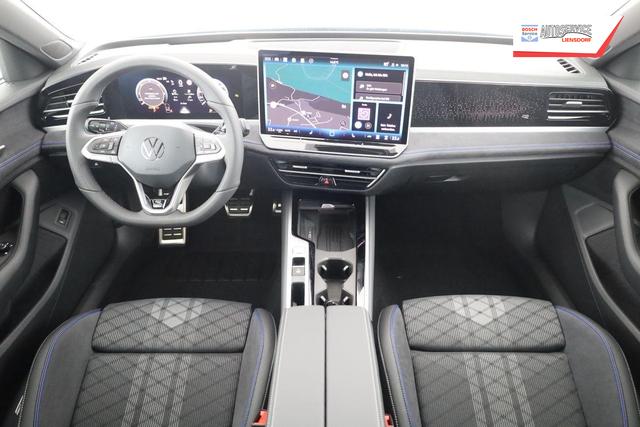 Volkswagen Passat Variant 2.0 TDI 142 kW 4Motion R-Line DSG 4M Black, AHK, HUD, Side 