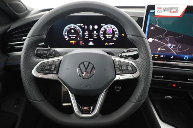 Volkswagen Passat Variant 2.0 TDI 142 kW 4Motion R-Line DSG 4M Black, AHK, HUD, Side 