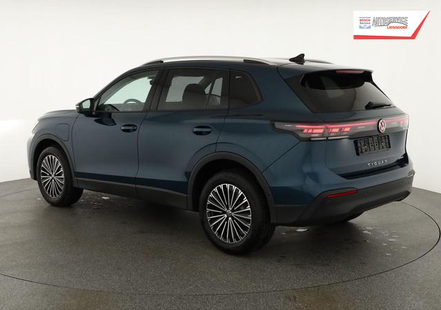 Volkswagen Tiguan 1.5 TSI eHybrid 150 kW Life DSG Life, AHK, IQ.Light, Navi, ParkAssist 