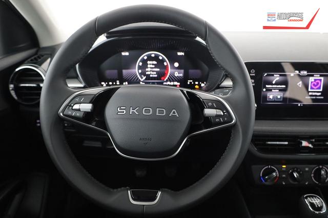 Skoda Fabia Selection 1.0 TSI Selection, AHK, Tempomat, Ladeboden, Park, Winterpaket, SmartLink, 4-J Garantie 