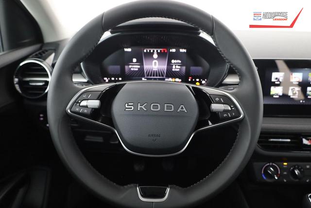 Skoda Fabia Selection 1.0 TSI Selection, Park, Winterpaket, SmartLink, 4-J Garantie 