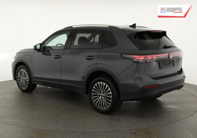 Volkswagen Tiguan 1.5 TSI eHybrid 150 kW Life DSG Life, AHK, IQ.Light, Navi, ParkAssist 