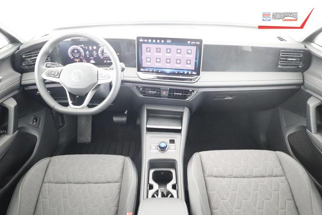 Volkswagen Tiguan 1.5 eTSI 110 kW Life DSG Life, Navi, AHK, easyOpen, LED-Plus, Kamera 