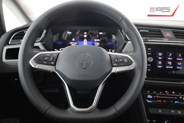 Volkswagen Touran Comfortline BMT/Start-Stopp 1.5 TSI DSG Comfortline, 7-Sitzer, AHK, Navi, Kamera, Side, Winter, 4-J. Garantie 