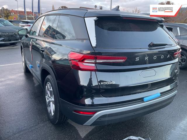 Skoda Kodiaq 2.0 TDI 142kW 4x4 Selection DSG Selection, 7-Sitzer, AHK, Navi, Side, el. Klappe, AreaView, ParkAssist 