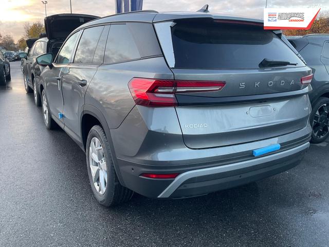 Skoda Kodiaq 2.0 TDI 142kW 4x4 Selection DSG Selection, AHK, Navi, Side, el. Klappe, AreaView, ParkAssist 