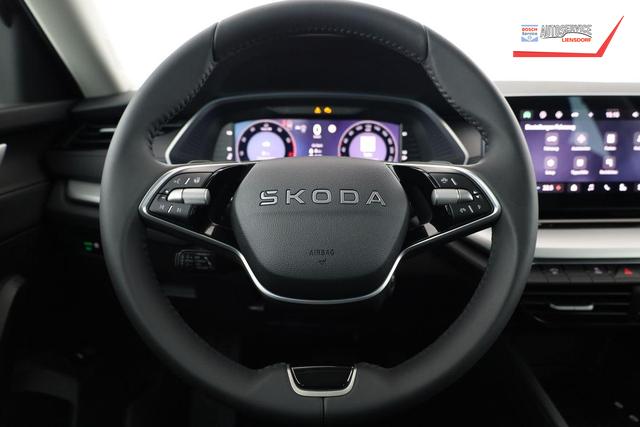 Skoda Octavia Combi 1.5 TSI mHEV 110 kW Selection DSG Selection, Side, el. Klappe, Kamera, Winter 