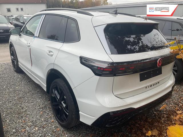 Volkswagen Tiguan 2.0 TSI 195 kW 4Motion R-Line DSG 4M Black, Pano, AHK, IQ.Light, AreaView, 20-Zoll, Navi 