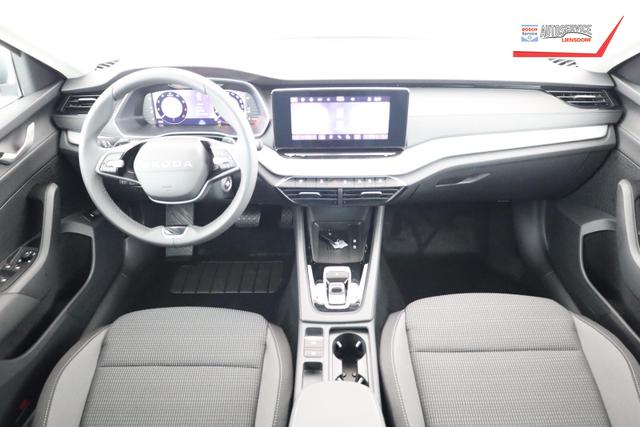 Skoda Octavia Combi 1.5 TSI mHEV 110 kW Selection DSG Selection, Side, el. Klappe, Kamera, Winter 