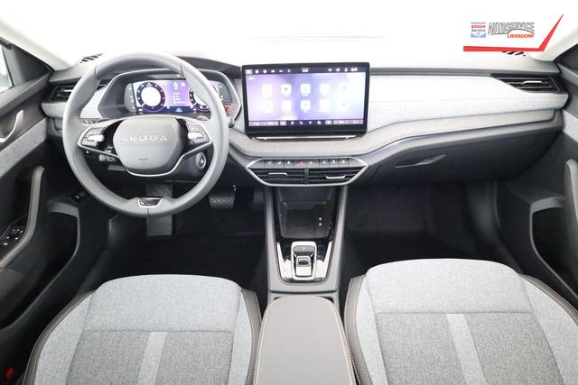 Skoda Octavia Combi 2.0 TDI 110 kW Selection DSG Selection, Navi, Pano, AHK, Teilleder, 5-J Garantie 