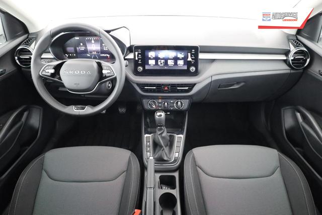 Skoda Fabia Selection 1.0 TSI Selection, Ladeboden, Park, Winterpaket, SmartLink, 4-J Garantie 