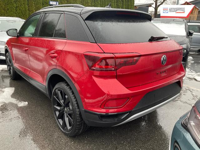 Volkswagen T-Roc Style 1.5 TSI DSG Black Style, AHK, IQ.Light, 19-Zoll, easyOpen, Navi 