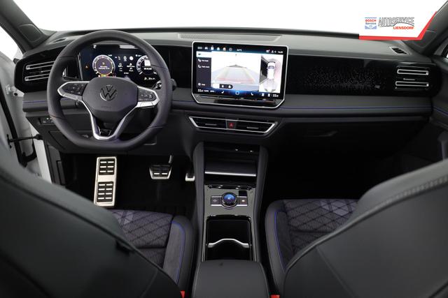 Volkswagen Tiguan 2.0 TSI 195 kW 4Motion R-Line DSG 4M Black, Pano, AHK, IQ.Light, AreaView, 20-Zoll, Navi 