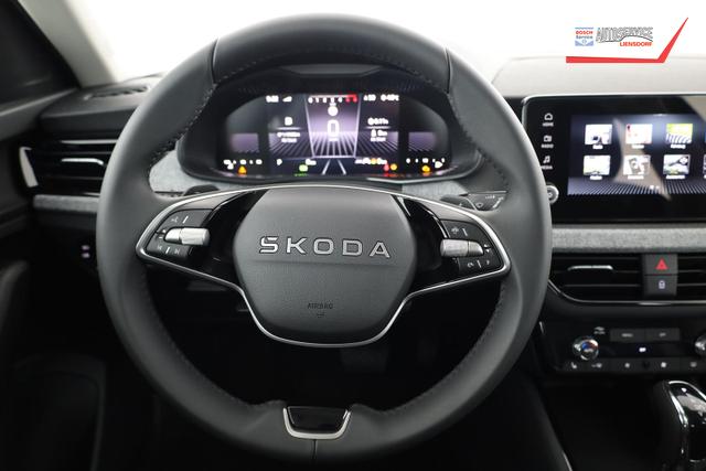 Skoda Kamiq Selection 1.5 TSI DSG Selection, AHK, Kamera, Winter, 4-J Garantie 