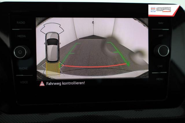 Volkswagen T-Cross 1.0 TSI 85 kW Life DSG Life, LED, Kamera, ACC, Side, Winter, 17-Zoll, 3-J. Garantie 