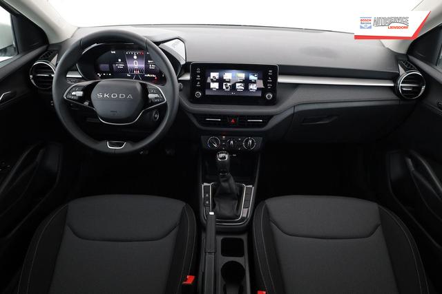 Skoda Fabia Selection 1.0 TSI Selection, Ladeboden, Park, Winterpaket, SmartLink, 4-J Garantie 