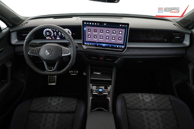 Volkswagen Tayron 1.5 TSI eHybrid 150 kW R-Line Black, Pano, HuD, AHK, AreaView, LED-Plus, Side, Navi, Winter Plus, 5 J.-Garantie 