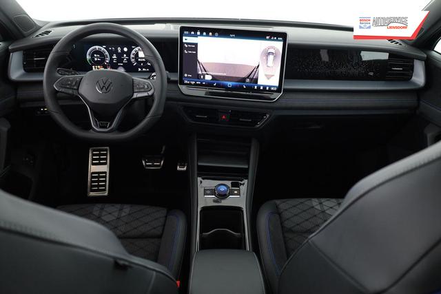 Volkswagen Tayron 1.5 TSI eHybrid 150 kW R-Line Black, Pano, HuD, AHK, AreaView, LED-Plus, Side, Navi, Winter, 5 J.-Garantie 