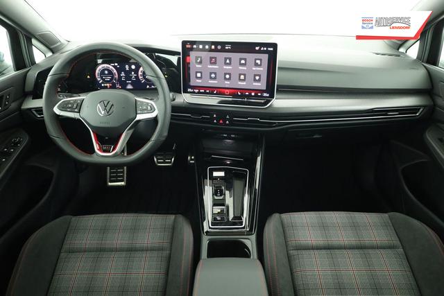 Volkswagen Golf 2.0 TSI 195 kW GTI VIII DSG, Navi, Side, Matrix, Kamera, Winter, 19-Zoll 