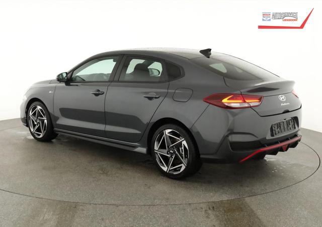 Hyundai i30 N Line 1.5 T-GDI DCT Fastback N-LINE, Navi, 18-Zoll, Kamera, LED, Winter 