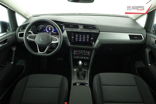 Volkswagen Touran Comfortline BMT/Start-Stopp 1.5 TSI DSG Comfortline, 7-Sitzer, AHK, Navi, Kamera, Side, Winter, 3 J.-Garantie 