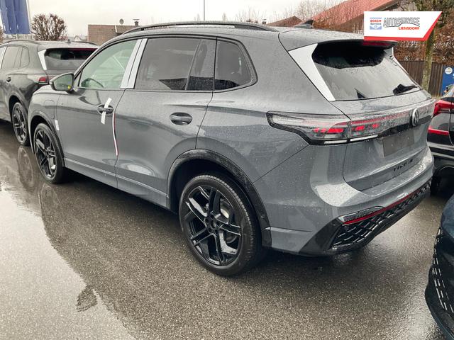 Volkswagen Tiguan 1.5 TSI eHybrid 200 kW R-Line Black, Pano, 20-Zoll, AHK, AreaView, Leder Varenna 