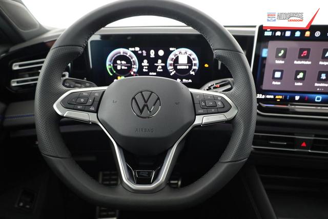 Volkswagen Tiguan 1.5 TSI eHybrid 200 kW R-Line Black, Pano, 20-Zoll, AHK, AreaView, Leder Varenna 