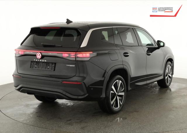 Volkswagen Tayron 1.5 TSI eHybrid 150 kW Life Life, Pano, HuD, AHK, AreaView, Side, Navi, Winter, 5-J. Garantie 