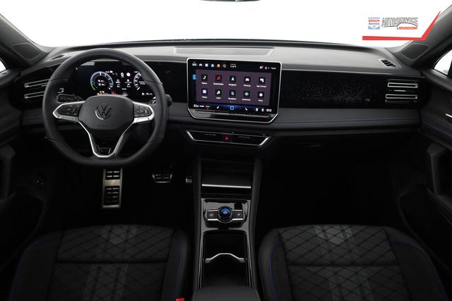 Volkswagen Tiguan 1.5 TSI eHybrid 200 kW R-Line Black, Pano, 20-Zoll, AHK, AreaView 