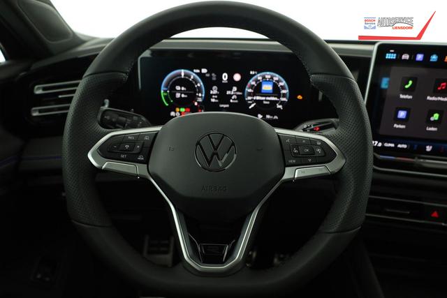 Volkswagen Tiguan 1.5 TSI eHybrid 200 kW R-Line Black, Pano, 20-Zoll, AHK, AreaView, Leder Varenna 