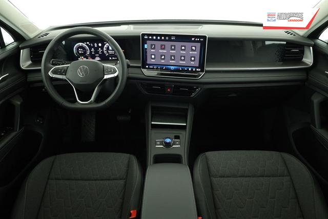 Volkswagen Tayron 1.5 TSI eHybrid 150 kW Life Life, Pano, HuD, AHK, AreaView, Side, Navi, Winter, 5-J. Garantie 