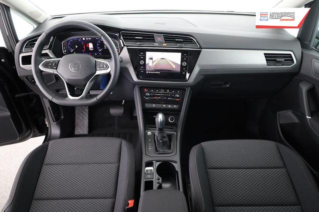 Volkswagen Touran Comfortline BMT/Start-Stopp 1.5 TSI DSG Comfortline, 7-Sitzer, AHK, Navi, FS-heizbar, Kamera, Side, Winter, 4 J.-Garantie 