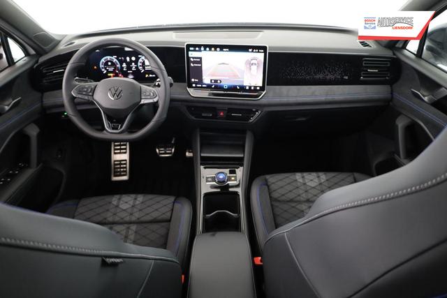 Volkswagen Tiguan 2.0 TDI 142 kW 4Motion R-Line DSG 4M Black, Pano, IQ.Light, AHK, Navi, Side, AreaView, Winter, sofort 