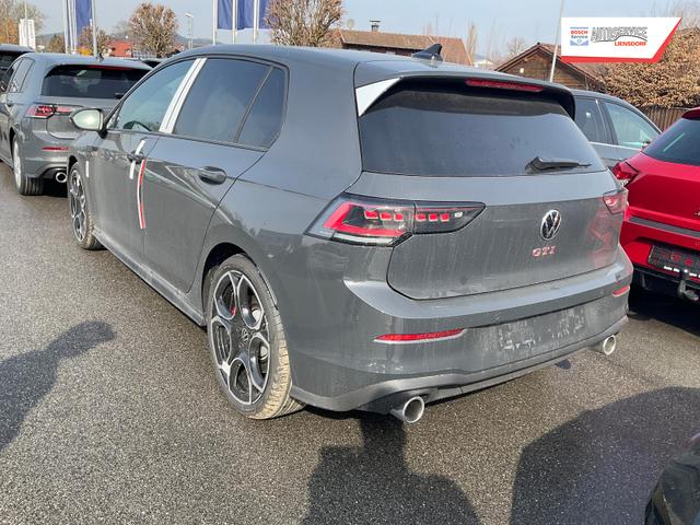 Volkswagen Golf 2.0 TSI 195 kW GTI VIII DSG, Navi, Side, Matrix, Kamera, Winter, 19-Zoll 