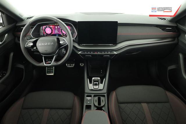 Skoda Octavia Combi 2.0 TSI 195 kW RS DSG, AHK, Navi, Matrix, Cant, Side, Winter, 5 J.-Garantie 