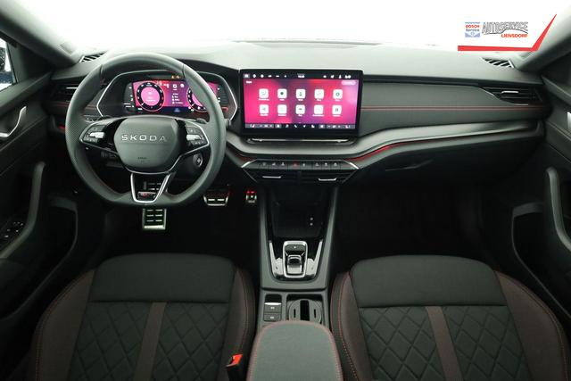 Skoda Octavia Combi 2.0 TSI 195 kW RS DSG, AHK, Navi, Matrix, Canton, Side, Winter, 5 J.-Garantie 