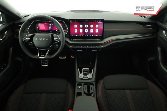 Skoda Octavia Combi 2.0 TSI 195 kW RS DSG, AHK, Navi, Matrix, Side, Winter, 5 J.-Garantie 